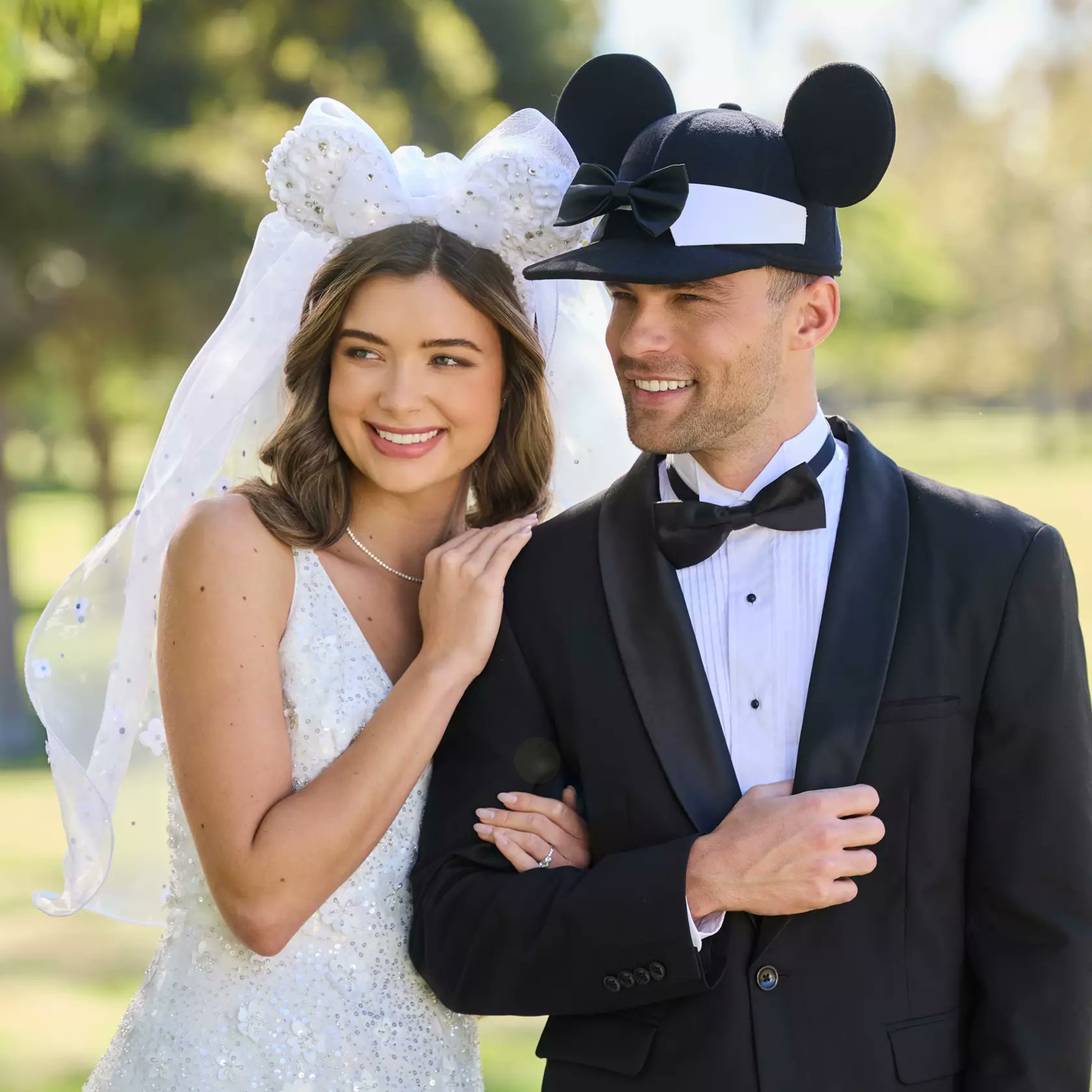 ディズニー　イヤーハット　ウェディング　海外限定 Disney】US Disney ウェディング 結婚式 イヤーハットセット
