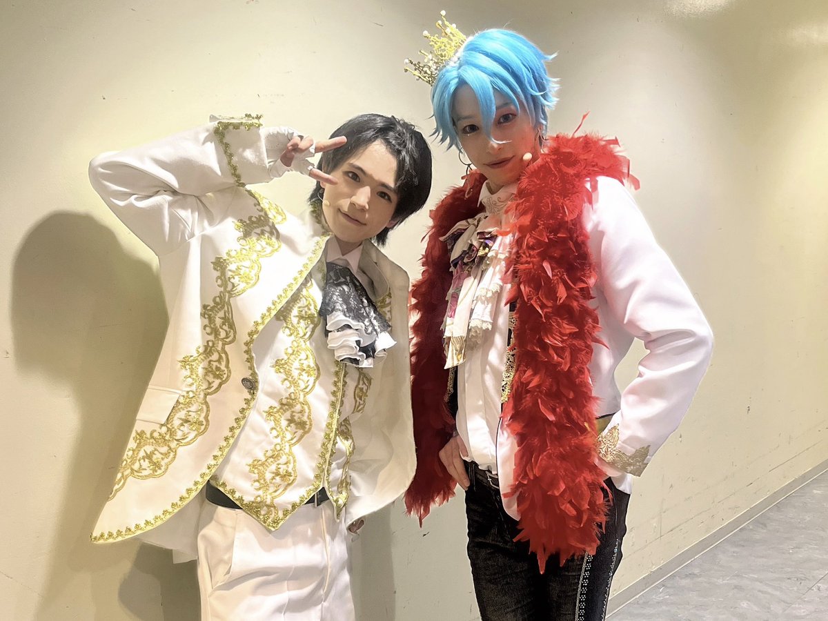 『青山オペレッタ THE STAGE ～ピエナ・クラシコ／始まりの刻～』

⊹⊱❖ ❻日目 ❖⊰⊹

ご来場・ご視聴ありがとうございました！

遂に明日は千秋楽。よろしくお願いします🌈
最後の最後まで一緒に楽しみましょう！！

相良明之介役の大志さんと📸
＼メイちゃん／

#青ステ #青山オペレッタ #青オペ