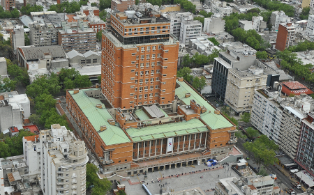 GonzaMarquez_uy's tweet photo. Los partidos y personas que piensan postular como Intendente/a Montevideo deberían considerar:
- Montevideo como plan A.
- Visión a 10 años.Permanecer 2 períodos.
- Focalizarse en gestión departamental. 
- Rodearse de elencos técnicos de nivel.
Montevideo lo merece, y lo precisa. https://t.co/M4GyOkMgcs