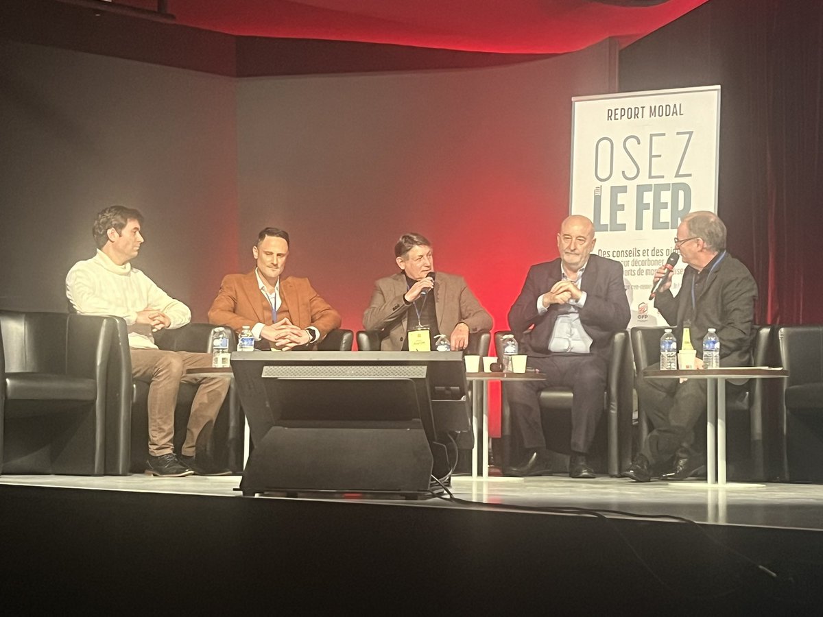 FDhersin's tweet image. Je participais ce matin à la table ronde sur le financement des #infrastructures de transport #objectifOFP #Ferte-Gaucher #GroupeDelisle #Infratek @Senat @hautsdefrance @departement59 #sncfreseau