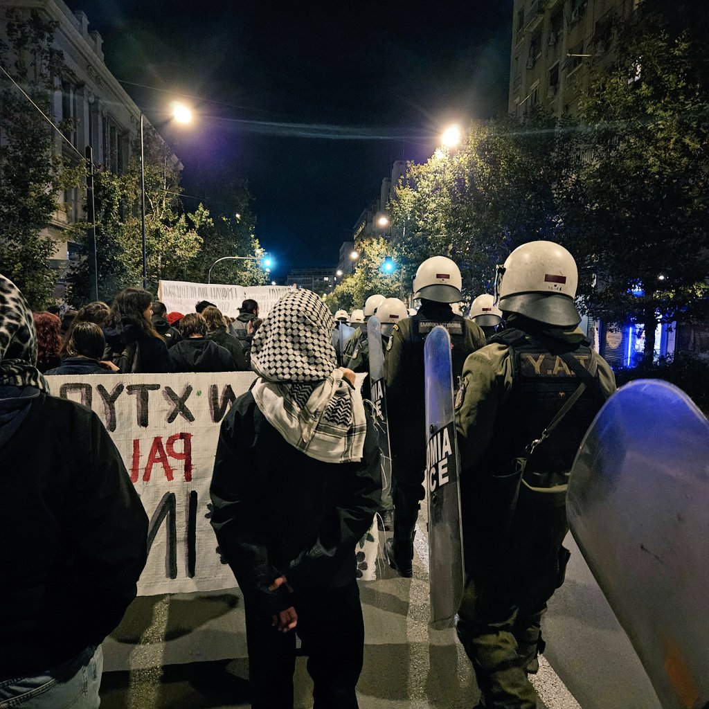 haravar_'s tweet photo. 25N #EndViolenceAgainstWomen 
Athens, Greece https://t.co/mGUeWm8ix0