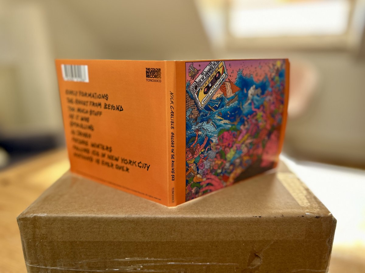 The CD version of "Sailors On The Roiling Sea" has arrived courtesy @CramDuplication 🌊
Replicated disc in 4 panel digipak &amp; 8 pg booklet w/ lyrics. Out now:
nickcarlisle.bandcamp.com/album/sailors-…
Artwork by <a href="/ClemenceMira/">Clémence Mira</a> , photo by Aubrey Simpson
#newalbum #compactdisc #sailorsontheroilingsea