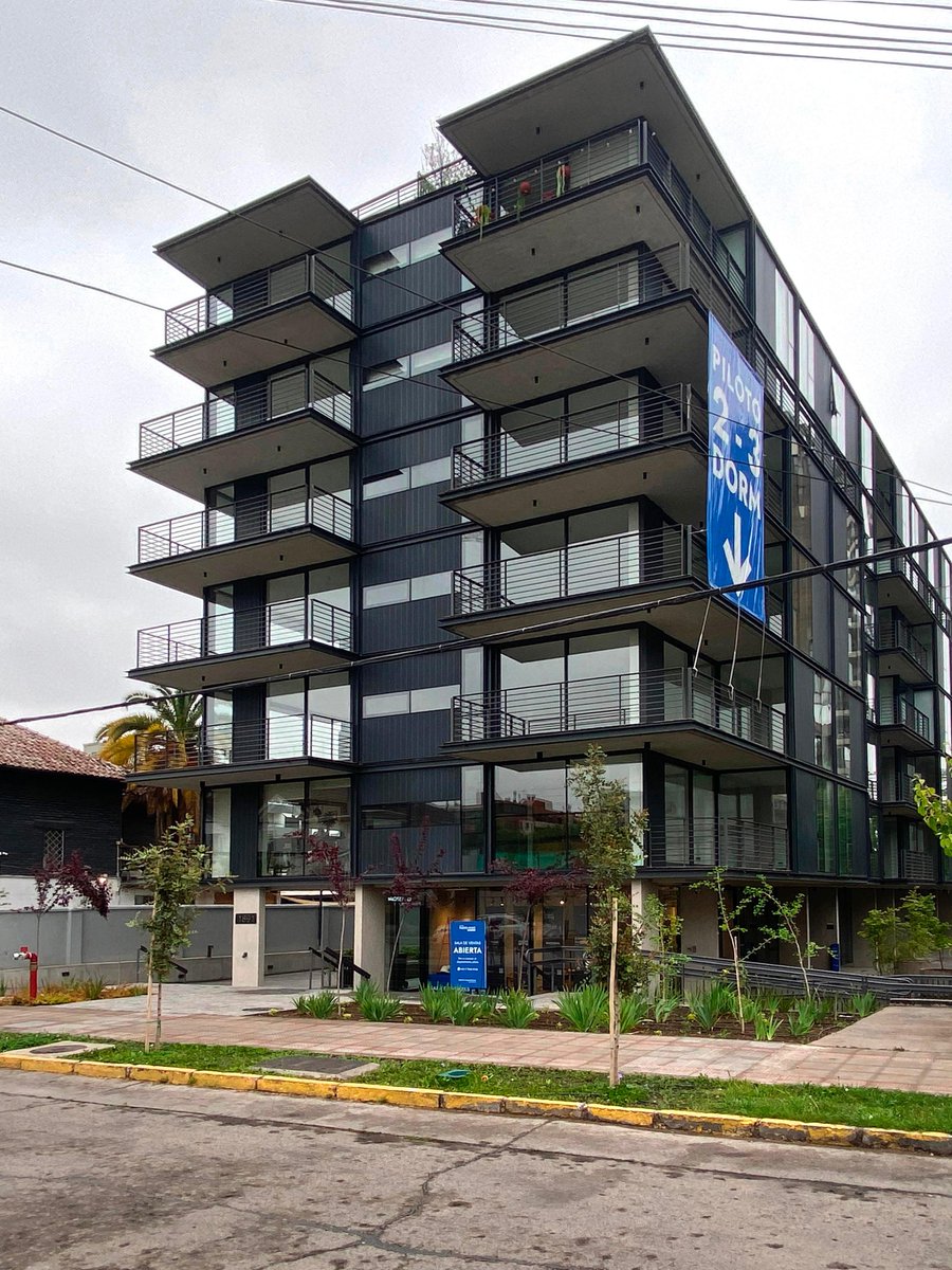 Para la 10° versión del Premio Aporte Urbano, deseamos la mejor suerte al proyecto Edificio AV+, finalista en la categoría de Densificación Equilibrada.
Los invitamos a sumarse a esta instancia a través del siguiente formulario:
lnkd.in/eYeWJ778