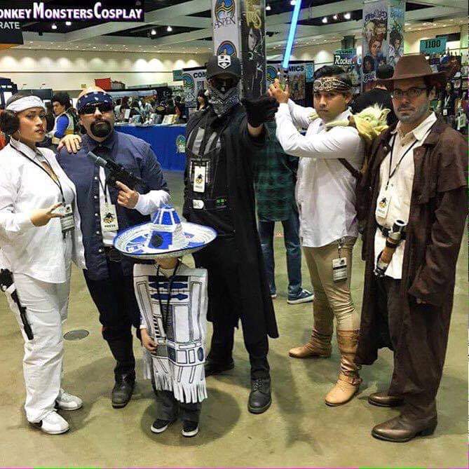 Estar Guarros...

La versión de Star Wars bajo la óptica y la visión de <a href="/PartidoMorenaMx/">Morena</a> <a href="/lopezobrador_/">Andrés Manuel</a>
Y <a href="/Claudiashein/">Claudia Sheinbaum Pardo</a>

Así tienen a México.

.