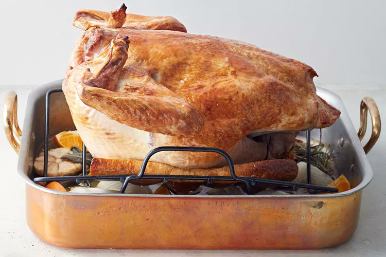 FlBirder's tweet photo. I'm going to be a heretic here right now. If you want the most moist turkey this year. Brine it. And, cook it breast-side down. You can thank me later.
#turkey #Thanksgiving2024 #Cooking #cookingTurkey #Butterball