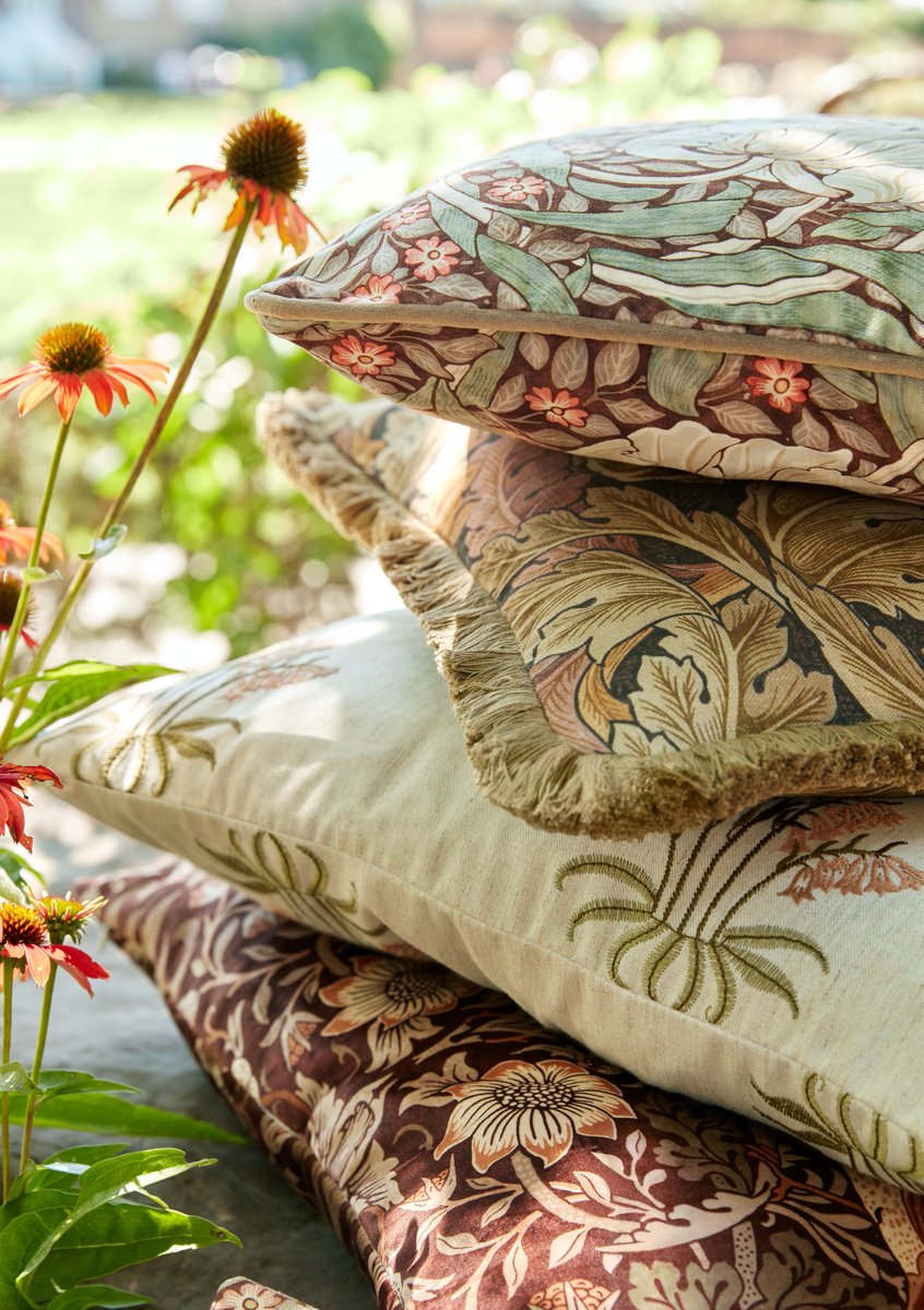 These iconic favourites, incorporated with a timeless palette from the William Morris Gallery &amp; archives
#designersgallery #stout #williammorris #williammorrisathome #kelmscottgardens #decor #decorator #design #designer #interior #interiors #interiordesign #torontodesign