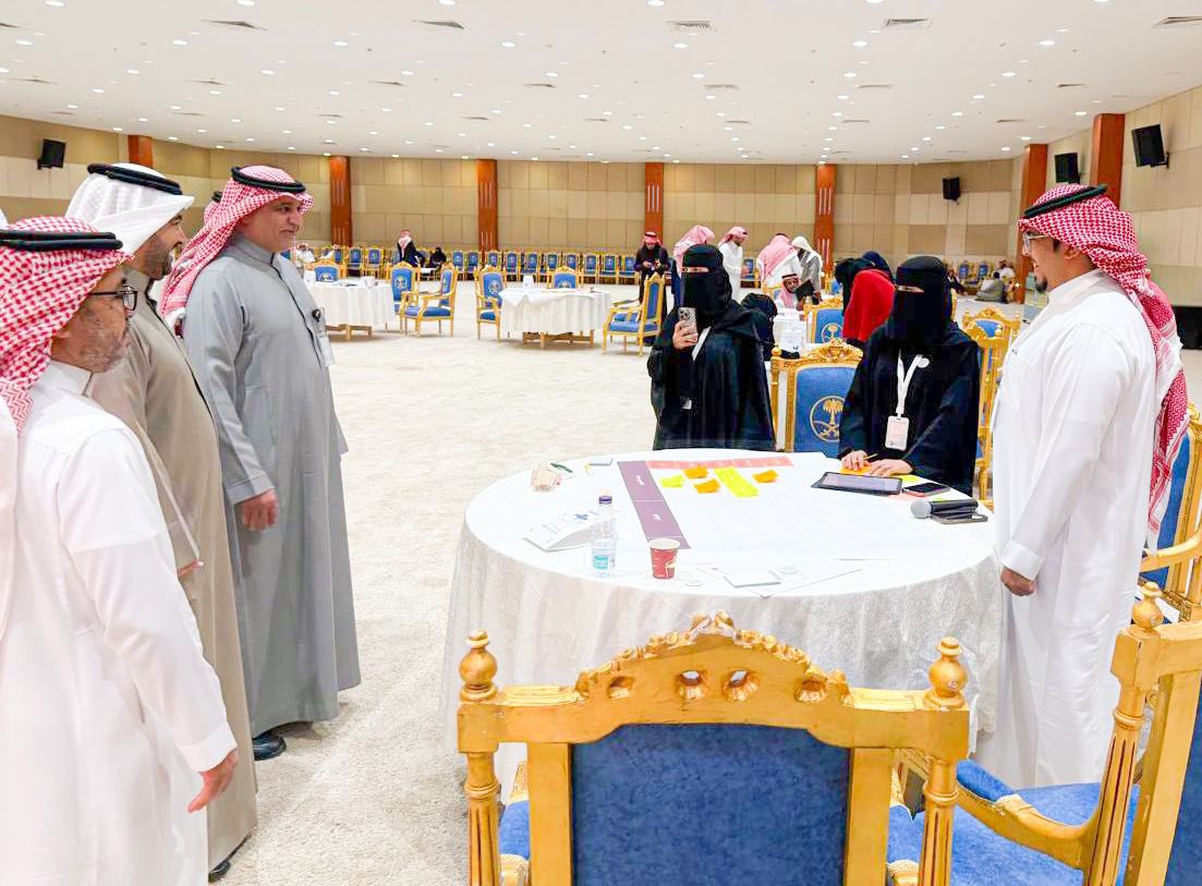 زيارة مدير عام فرع وزارة الموارد البشرية والتنمية الاجتماعية بمنطقة الحدود الشمالية أ/ خالد الرميخاني لبرنامج #مختبر_تنمية_الشباب_على_مستوى_المملكة