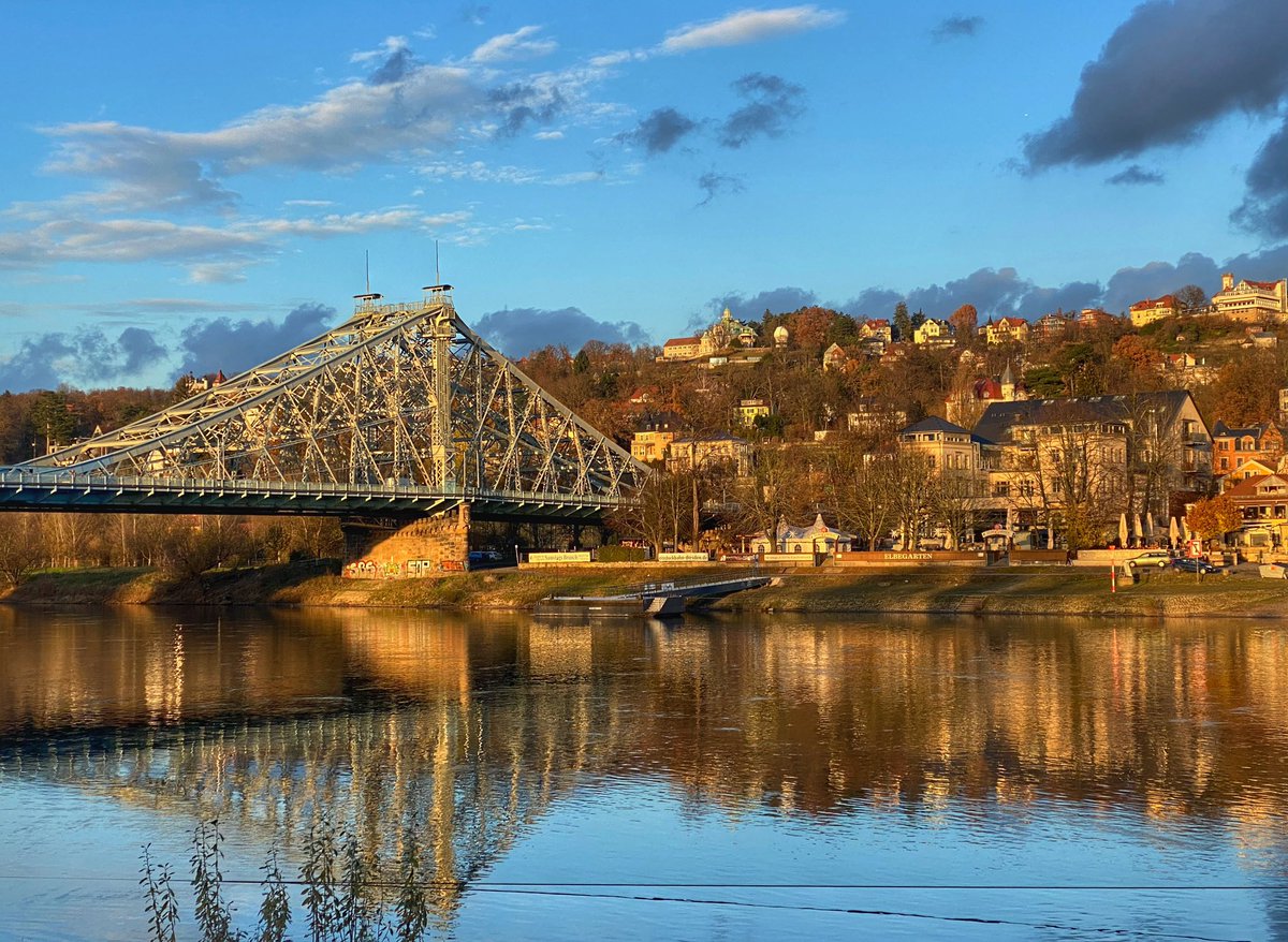 Hochtouren Dresden tweet media