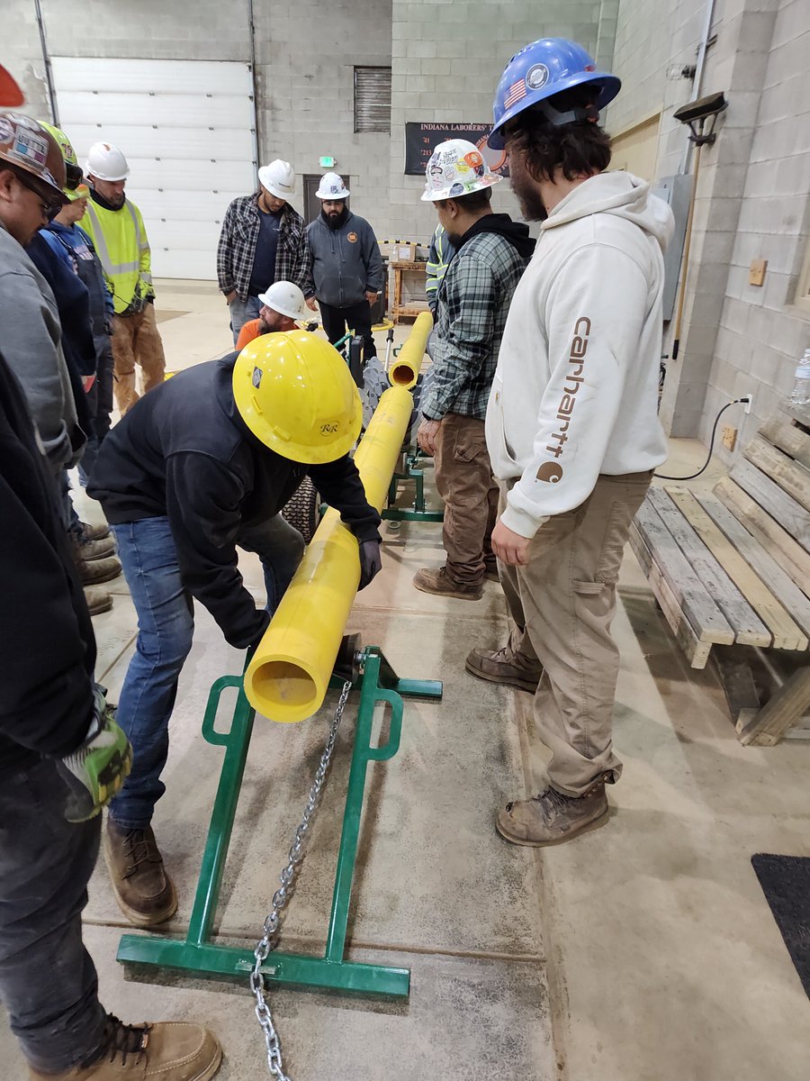IndianaLaborers's tweet image. Our members are mastering skills like pipelaying that build critical infrastructure while creating solid, middle-class careers. Our commitment to education and opportunity ensures that Laborers are always ready to lead the way in the field!

#LIUNA #pipelayer #FeelThePower