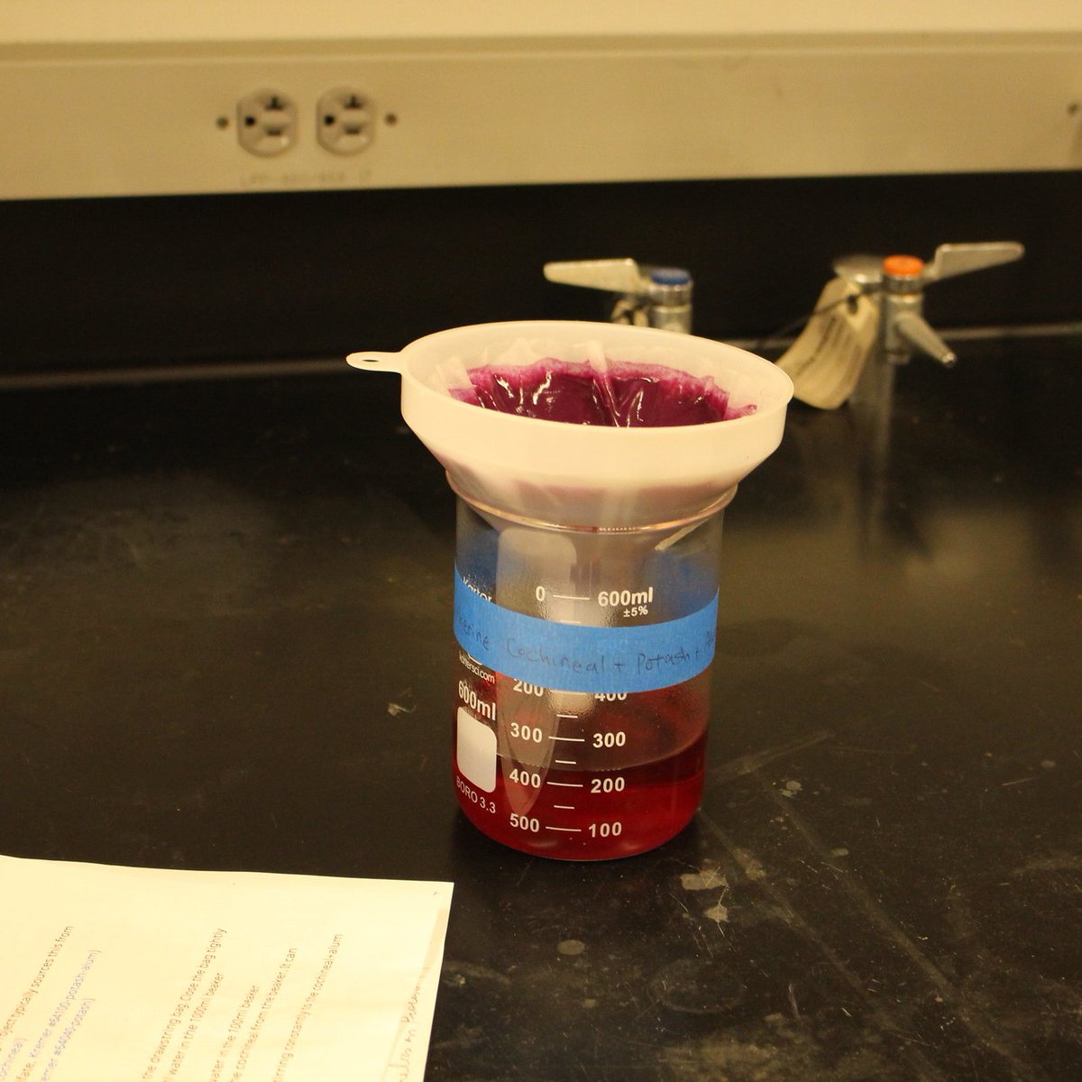 MakingKnowing's tweet image. Our students have been in the lab making cochineal lake pigments! Found growing on cactuses in Mexico and South America, the cochineal insect revolutionized pigments and dyes. Trace empire through color and learn how to make pigments at home: tinyurl.com/rtc-cochineal