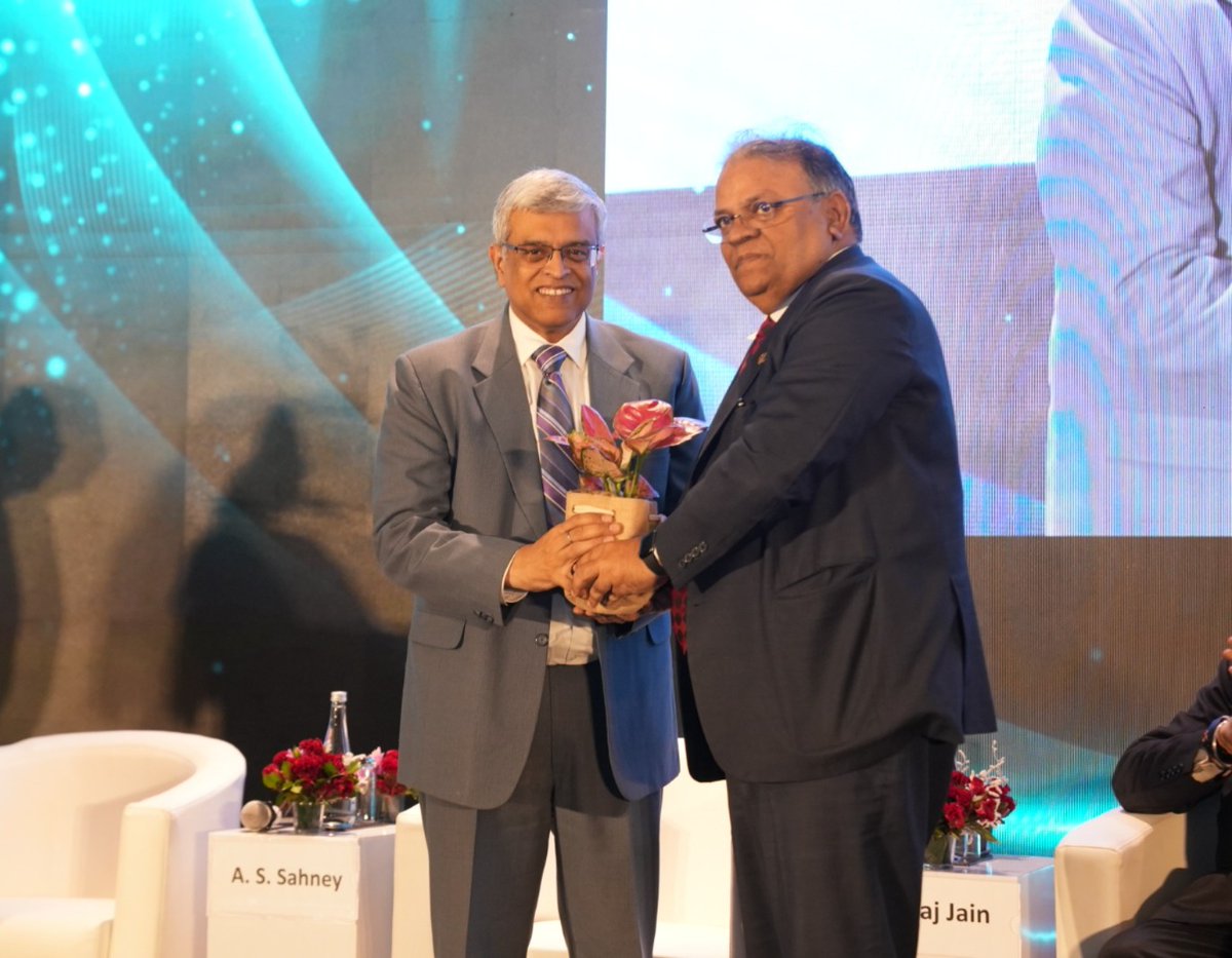 FIPI (@fipiind) on Twitter photo Mr. Arun Kumar Singh, Chairman, FIPI & Chairman & CEO, @ongc_ welcomed Hon'ble Union Minister for <a href="/PetroleumMin/">Ministry of Petroleum and Natural Gas #MoPNG</a> Shri. <a href="/HardeepSPuri/">Hardeep Singh Puri</a> ji, Hon'ble MoS for <a href="/PetroleumMin/">Ministry of Petroleum and Natural Gas #MoPNG</a> Shri. <a href="/TheSureshGopi/">Suressh Gopi</a> ji, and Mr. Pankaj Jain, Secretary, <a href="/PetroleumMin/">Ministry of Petroleum and Natural Gas #MoPNG</a>
at the #FIPIAwards 2023 held today 26th Mr. Arun Kumar Singh, Chairman, FIPI & Chairman & CEO, @ongc_ welcomed Hon'ble Union Minister for <a href="/PetroleumMin/">Ministry of Petroleum and Natural Gas #MoPNG</a> Shri. <a href="/HardeepSPuri/">Hardeep Singh Puri</a> ji, Hon'ble MoS for <a href="/PetroleumMin/">Ministry of Petroleum and Natural Gas #MoPNG</a> Shri. <a href="/TheSureshGopi/">Suressh Gopi</a> ji, and Mr. Pankaj Jain, Secretary, <a href="/PetroleumMin/">Ministry of Petroleum and Natural Gas #MoPNG</a>
at the #FIPIAwards 2023 held today 26th
