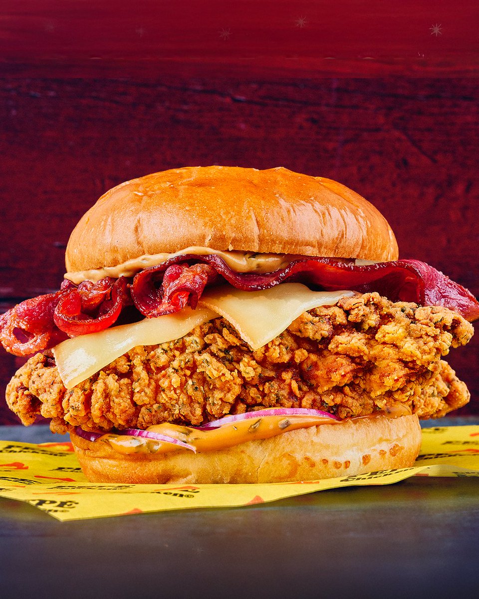 ThePepeChicken's tweet image. Retour de la LDC ce soir ! ⚽️

RT si tu veux goûter les nouveautés Pepe devant le match + donne ton prono pour Bayern/PSG 🐔🔥