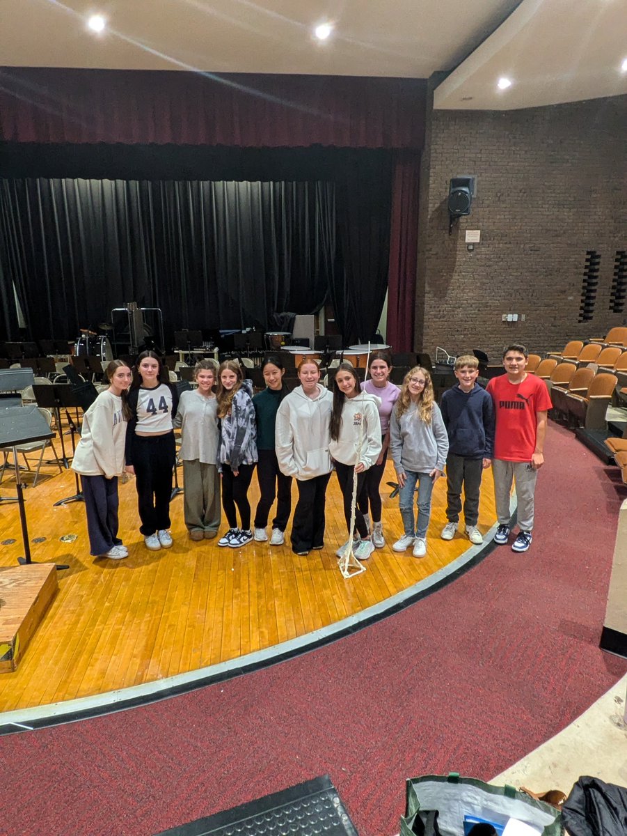 A big thank you to Nesaquake's National Junior Honor Society for inviting us to lead a workshop on leadership for their students!