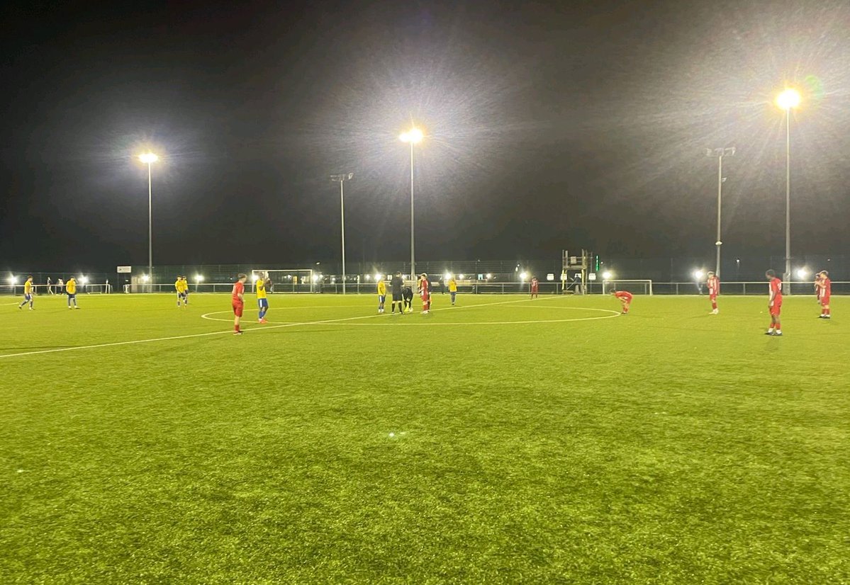 FLOODLIT | Defeat on the road for our U18's last night! The Plums fought back bravely after being 3 - 0 down at half time to <a href="/SolihullMoors/">Solihull Moors FC</a>. The hosts proving to strong in the end, running out 5 - 4 winners. W. Hicks (2), E. Bowley and J. Porter on target for @TheBish42's side.