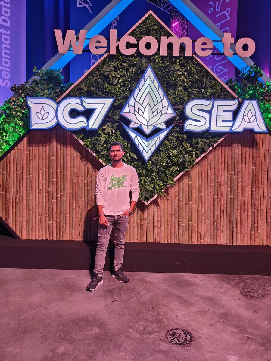 jackpatel212's tweet photo. Recently, I attended DEVCON and DuneCon two incredible Web3 events! 🛠️✨

Met amazing people, explored new protocols, and gained valuable insights into blockchain.

Excited to keep building and learning in the Web3 space! 💪 #Web3 #Blockchain #DEVCON  #Devcon2024  #Dunecon https://t.co/7qttRGhtow