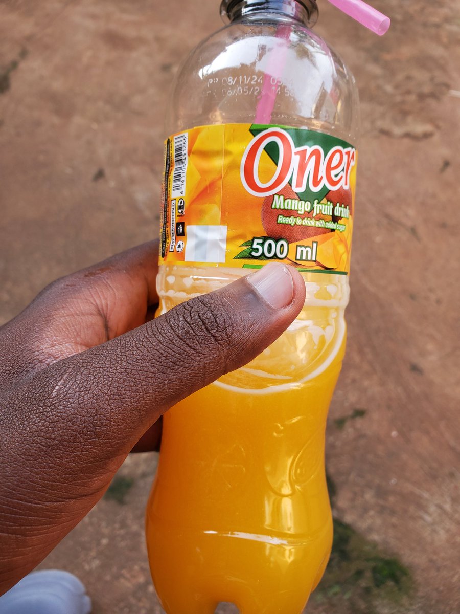 Refreshing my throat after a tiresome day 😌 
<a href="/RihamUG/">Riham</a> <a href="/OnerJuiceUg/">Oner</a>