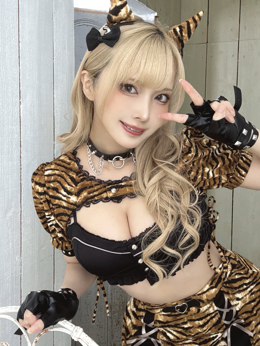 ₹˝ｬʓ鬼 ✌︎ https://t.co/kTze2iyUgv