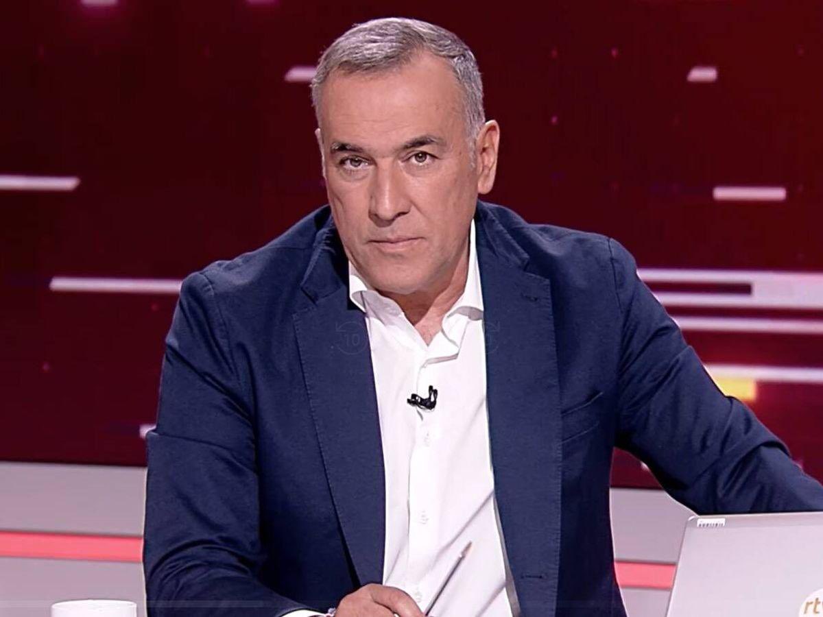 capitanazurda's tweet photo. Jamás he estado tan orgullosa de nuestra televisión pública, rigor y profesionalidad a raudales.📺

Broncano vs Motos
Intxaurrondo vs Quintana
Fortes vs Vallés

Nada más que decir. https://t.co/GTYa59I4yy