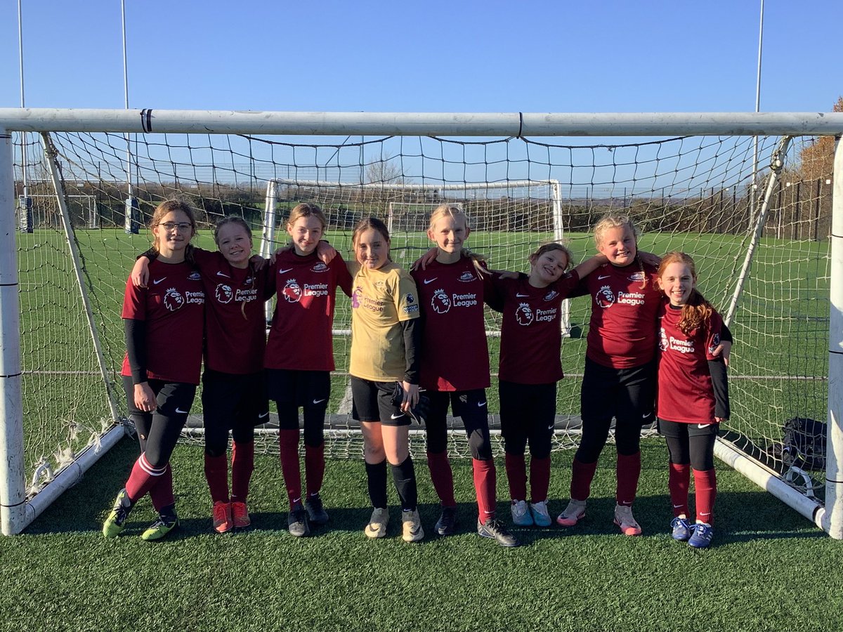 What a phenomenal time we had today at the Canterbury Small Schools and Girls football tournament. Our small schools team came 4th, narrowly missing out on third place. An incredible performance from the girls lead to us conceding just one goal in the whole tournament, coming 1st