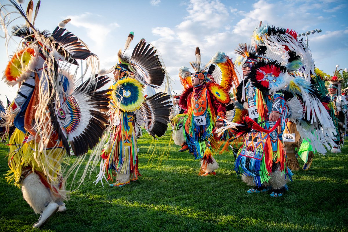November is Native American Heritage Month. See how the Shakopee Mdewakanton Sioux Community is embedded in the fabric of #MN at youtube.com/watch?v=IAs3zq…

 #NativeAmericanHeritageMonth #NativeAmerican