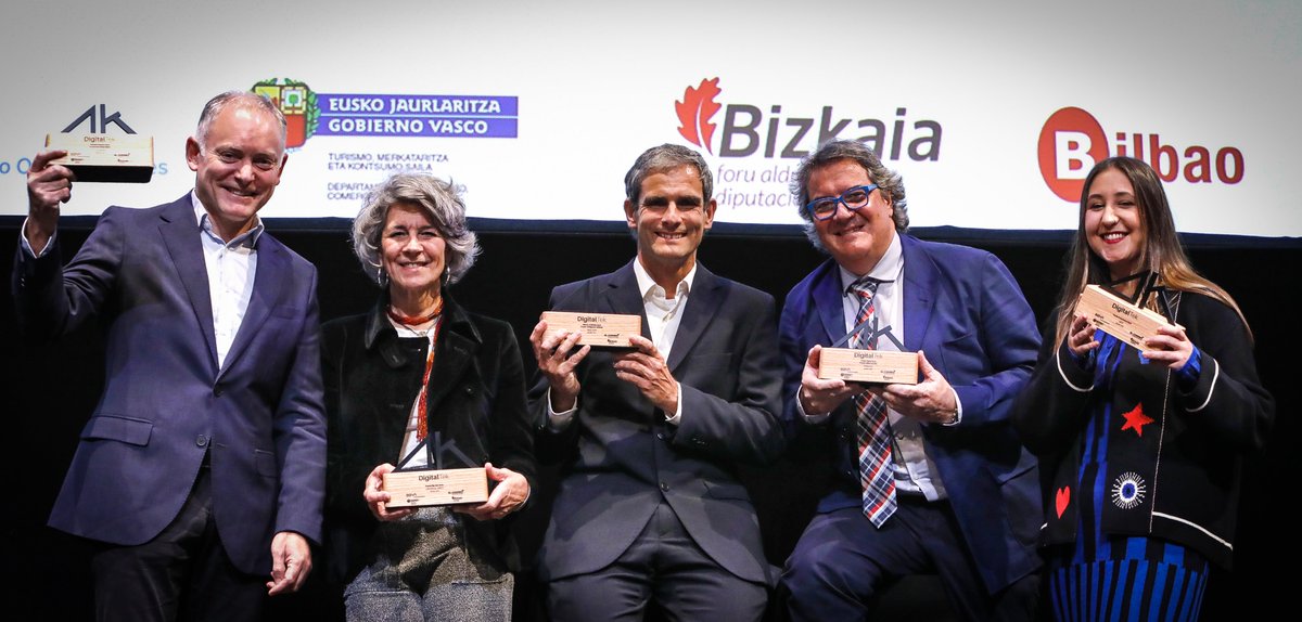 🏆✨ Recibimos el premio en la categoría de Inteligencia Artificial en el foro #Digitaltek de @El Correo 🌍💡