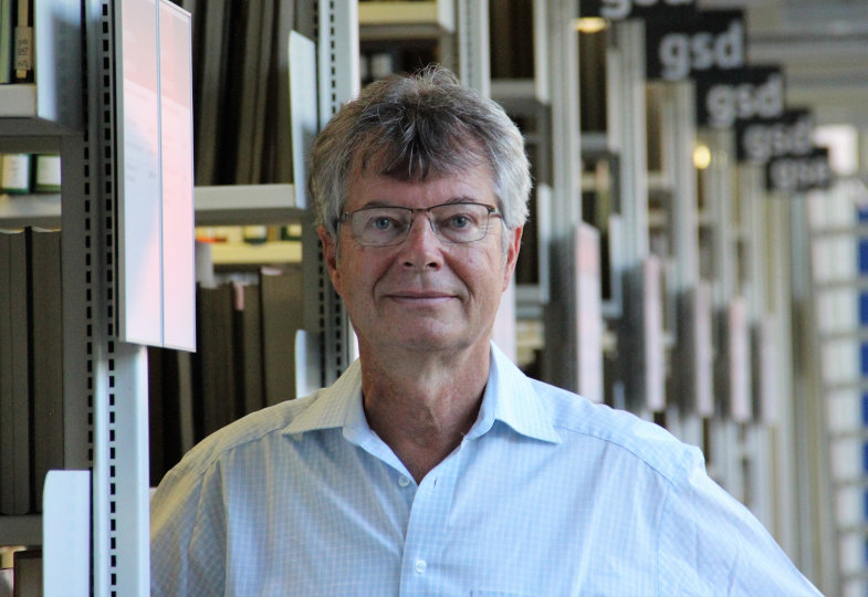 Ein Hamburger wurde verurteilt, weil er einen Weihnachtsbaum ins Gelände einer Kita stellte. Der Fall lässt tief blicken, kommentiert Ulrich Fricker im heutigen Einwurf:
herder.de/hk/einwurf/ein…