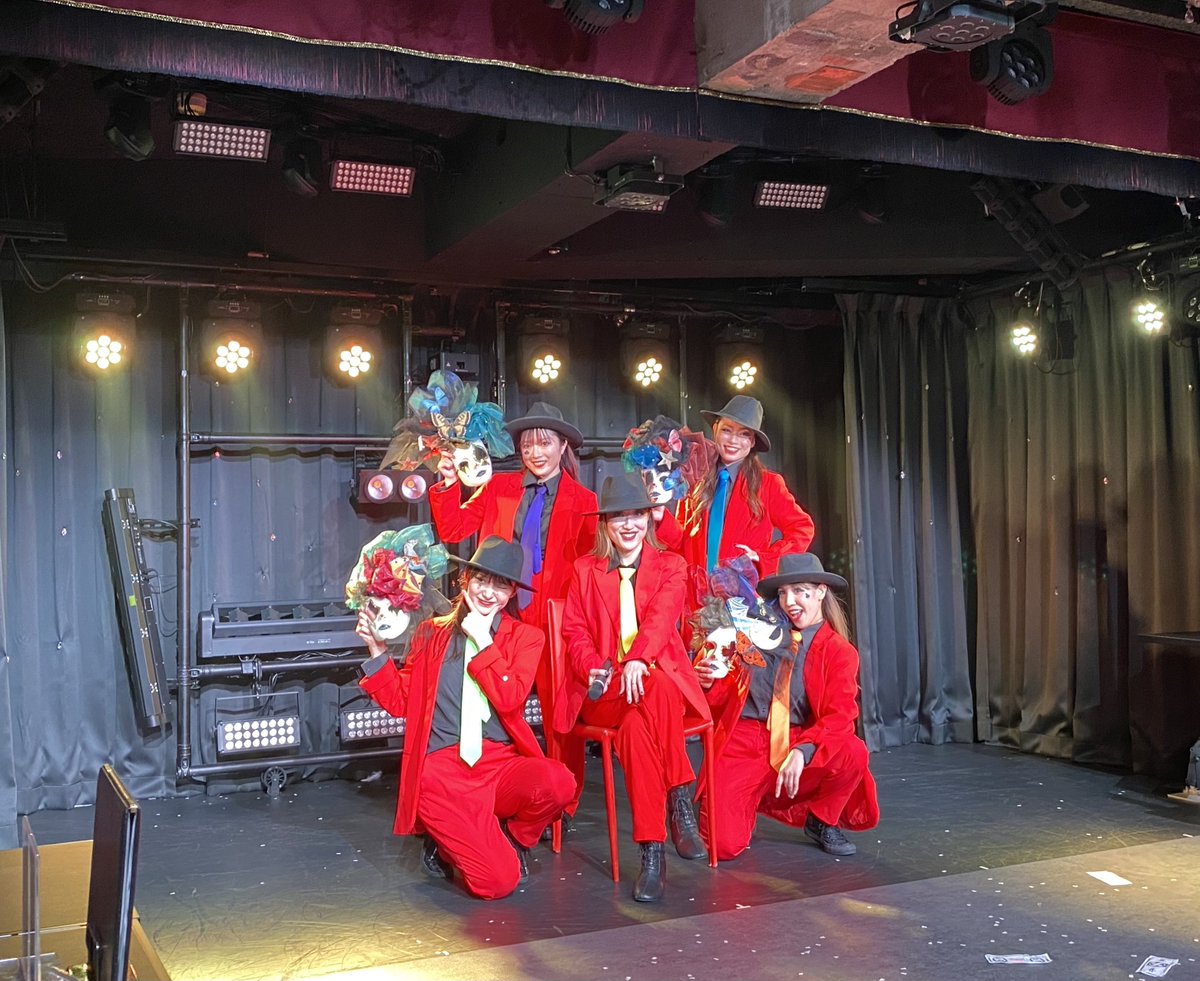 ODOC TOKYO にてLiseさんBDショー
初訪問✨🙇‍♂️ ステージは段差がないぶん広く感じたり、新ギミックにニヤリとした

ショーの内容も感じるものがあった！joker＝切り札ゆえにあちこちの世界を渡り歩きつつ最期は光に包まれるという🃏 トランプの世界とマジック＆ダンスの場所は相性良いすな