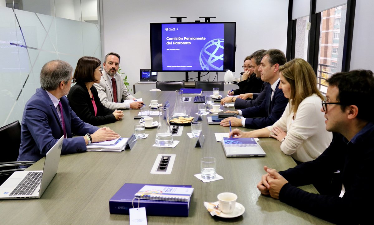 @FIIAPP 🇪🇸🇪🇺celebra reunión de su Comisión Permanente en su sede de #Madrid, en la que definimos nuestra acción para los próximos4️⃣años a través de nuestro Plan Estratégico 2025/2028 y la preparación de la próxima reunión de su patronato.

#UnaFIIAPPenTransformación