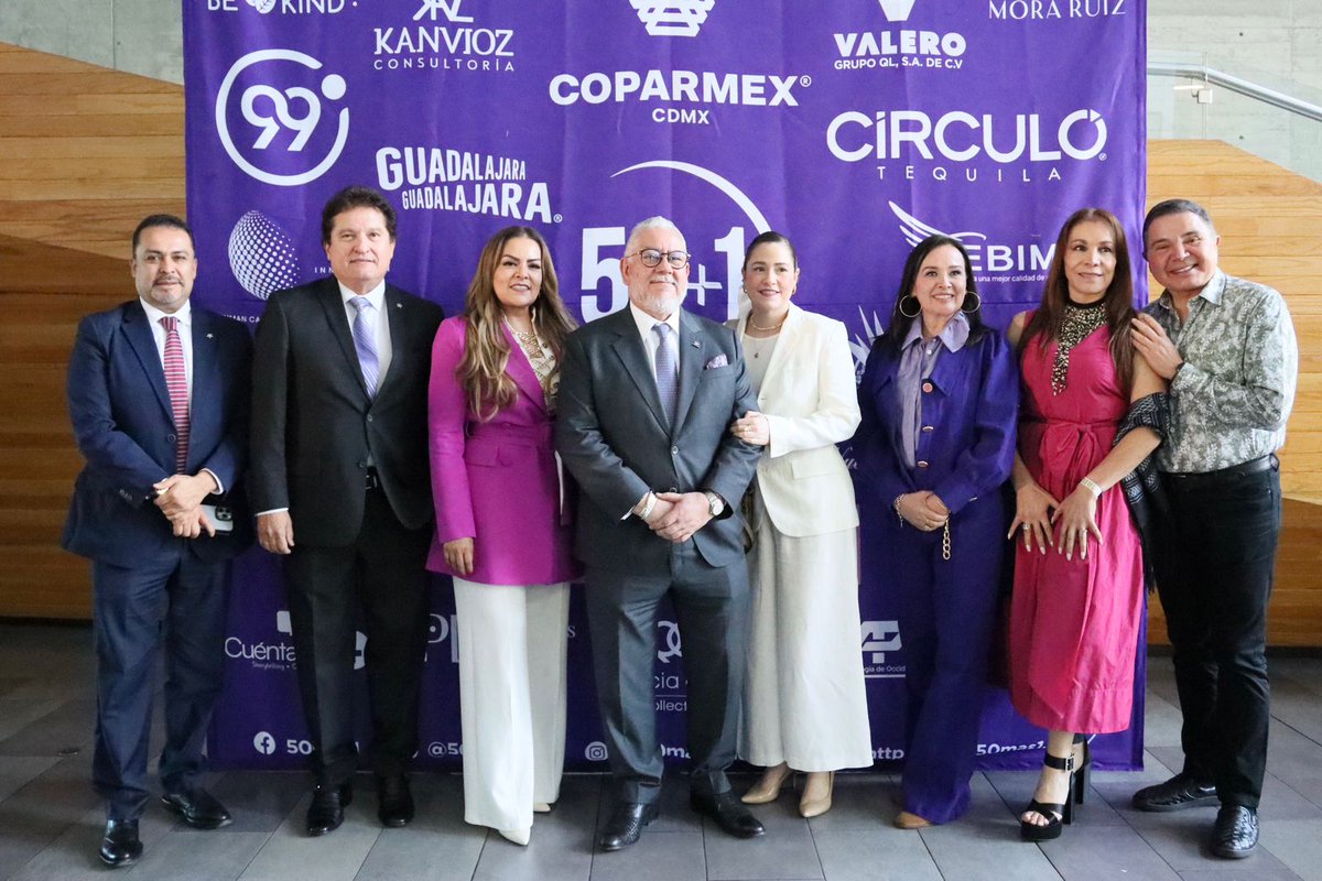 En el Tercer Congreso Nacional de la Colectiva 50+1 <a href="/50mas1Mx/">50+1</a>, que preside Claudia Corichi, y que se celebra en el marco del Día Internacional de la Eliminación de la Violencia contra la Mujer; el presidente de la #CONCAMIN, Alejandro Malagón Barragán, <a href="/AMalagonB/">Alejandro Malagon B</a>, firmó un