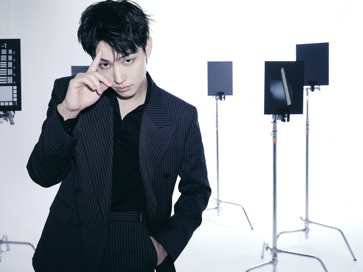 mauvecompany's tweet image. 𝗝𝗔𝗬 𝗕 𝟭𝘀𝘁 𝗙𝗨𝗟𝗟 𝗔𝗟𝗕𝗨𝗠
𝗔𝗿𝗰𝗵𝗶𝘃𝗲 𝟭: [𝗥𝗼𝗮𝗱 𝗥𝘂𝗻𝗻𝗲𝗿]

PRE-SAVE LINK
🔗 jayb.lnk.to/roadrunner

Archive 1: [Road Runner] RELEASE ON
27-NOV-2024, 18:00 (KST)

#JAYB #RoadRunner #Crash #PRESAVE_LINK
#제이비 #로드너러 #크래쉬 #프리세이브링크