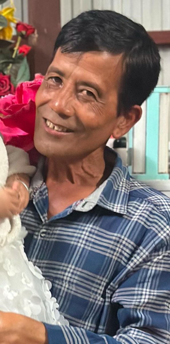 L Kamalbabu Singh work as supervisor in NES Leimakhong army camp. There is registry of his entry but no exit. Allegedly abducted by #KukiMilitants from inside the camp.
Praying for his safe return <a href="/EastMojo/">EastMojo</a>  <a href="/ukhrultimes/">Ukhrul Times</a>
<a href="/IndiaTodayNE/">India Today NE</a> <a href="/TimesNow/">TIMES NOW</a> <a href="/htTweets/">Hindustan Times</a> <a href="/the_hindu/">The Hindu</a>  <a href="/CNNnews18/">News18</a>