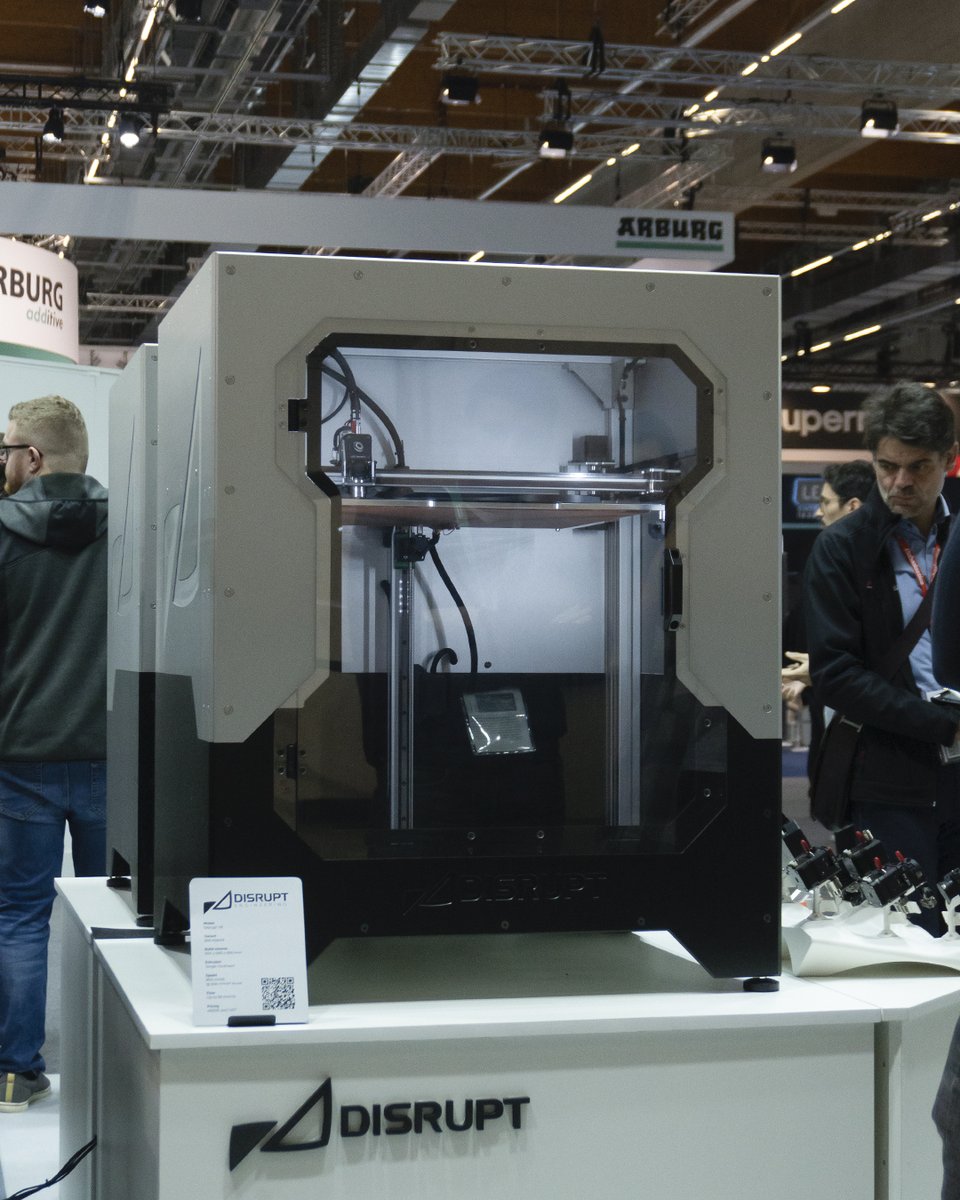 disruptmachine's tweet image. Introducing the V0 - Disrupt’s first concept machine, unveiled last week at Formnext 

#DisruptEngineering #ShakingItUp