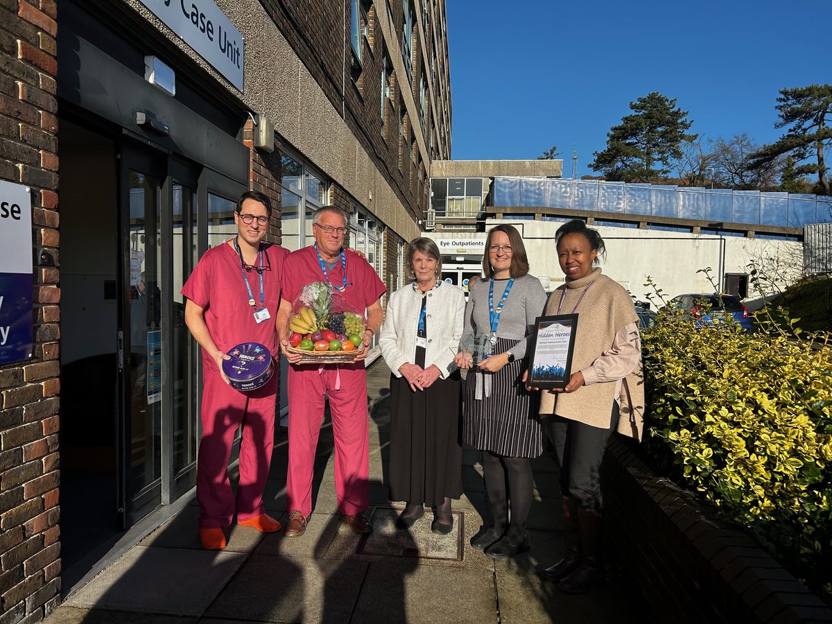 PHU Organisational Development (@phu_od) on Twitter photo Melloney Poole OBE, Chair of <a href="/PHU_NHS/">Portsmouth Hospitals University NHST</a> and <a href="/IOWNHS/">Isle of Wight NHS Trust</a> was delighted to meet the OpenEyes Implementation Team to present them with a Hidden Heroes Award for paper to digital transformation of Opthalmology records, improving the quality of clinical care. <a href="/surgeryopdpht/">Surgery & Outpatients Divisional Leadership Team</a> Melloney Poole OBE, Chair of <a href="/PHU_NHS/">Portsmouth Hospitals University NHST</a> and <a href="/IOWNHS/">Isle of Wight NHS Trust</a> was delighted to meet the OpenEyes Implementation Team to present them with a Hidden Heroes Award for paper to digital transformation of Opthalmology records, improving the quality of clinical care. <a href="/surgeryopdpht/">Surgery & Outpatients Divisional Leadership Team</a>