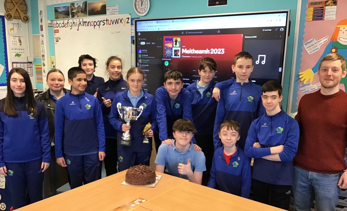 A very happy birthday to Colin Gaels GAC's newly-appointed U14 fball captain AND player of the year, Cheryl Bunting. Is laoch amach 's amach í, an absolute star 🌟. ⚫🟠