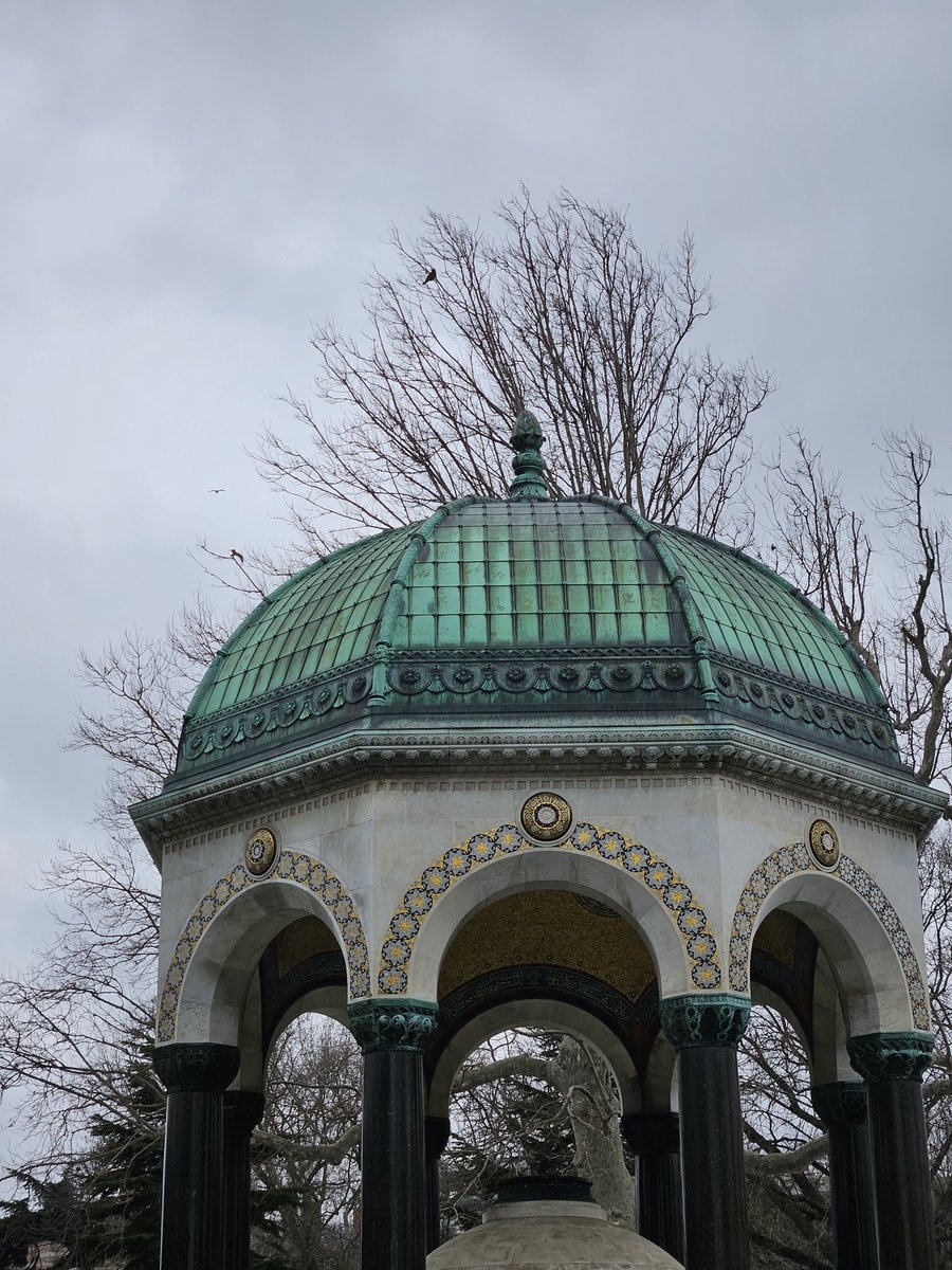 "istemez misin ya Ömer, dünya onların, âhiret de bizim olsun."
