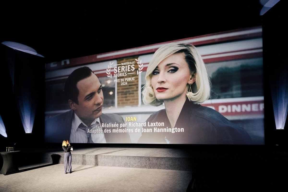 ✨ Cérémonie de clôture ✨

Dimanche 24 novembre 2024, lors de la cérémonie de clôture de Marseille Series Stories, les 4 prix ont été remis aux lauréats. La soirée s’est poursuivie avec la projection de l’unitaire Les ailes collées, en présence de l'équipe.

 #FESTIVALMSS2024