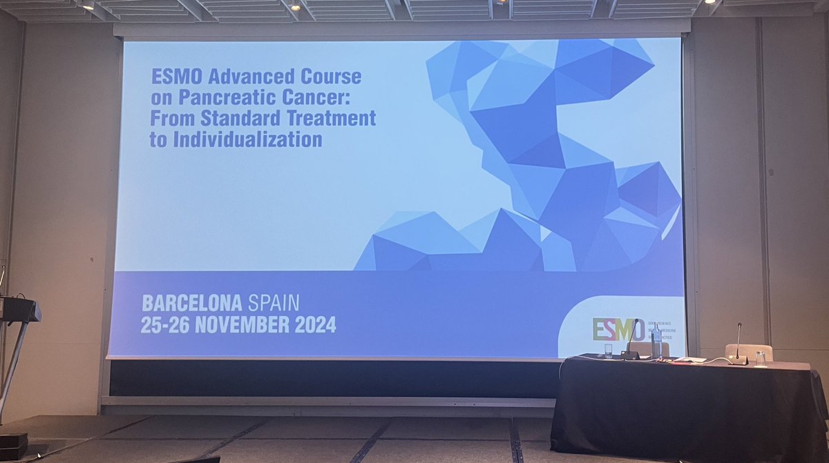 DrAngelaLamarca's tweet image. Back home from Barcelona after a 🤩@myESMO #AdvancedCourse in #PDAC
My task: #NewTreatments and #PrecisionMedicine + 3️⃣🔝workshops
🧬NGS in ~60% of centres
🎯Targets challenging but must keep trying - KRAS, MTAP🤞🏻
😣PDAC-trials in only ~30% centres
PS: 🏃🏻🏋️ by #CindyNeuzillet