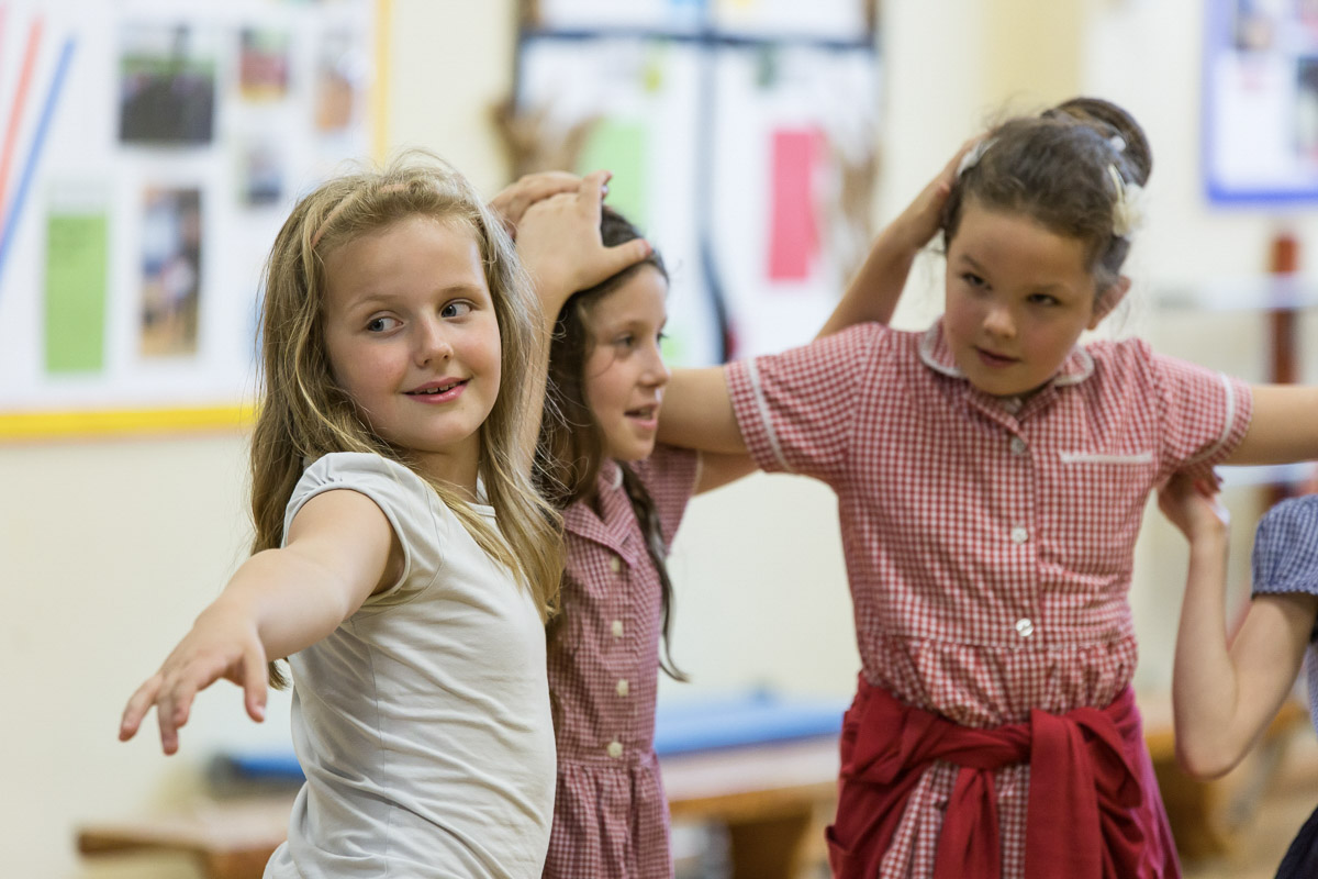 It's our final CPD session of 2024 this evening at Hill Top Primary Academy - don't miss out! Dyzelle will be going through an Introduction to Teaching Music in Primary Schools, packed with activities for supporting pupils on their musical journey.

Book: bit.ly/Teacher_CPD_Pr…
