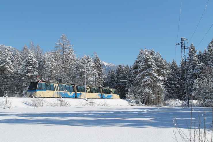 Agendaviaggi's tweet photo. La Ferrovia Vigezzina-Centovalli: un viaggio verso il Natale
#vigezzinacentovalli #Centovalli #vallevigezzo #locarno #ticino #offertatreno #eventiinossola #mercatinidinatale
https://t.co/abmHuZEJmG
PH. Paolo Martelletti. https://t.co/c9IAJWGndX