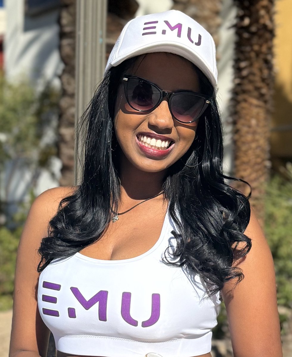 ericmueller32's tweet photo. @worldofemu Black Friday starts 11/28! 🖤
✔️ 25% OFF EVERYTHING
✔️ 3 exclusive drops: Purple Tee, Baseball Jersey, EMU Beanie
✔️ FREE shipping + FREE Beanie with $99+

Shop now &amp; get ready! 👇

https://t.co/JUk6AsqXYa

#WearYourVibe #BlackFriday #EMUProductions #WorldofEMU https://t.co/amDAWFuXbE