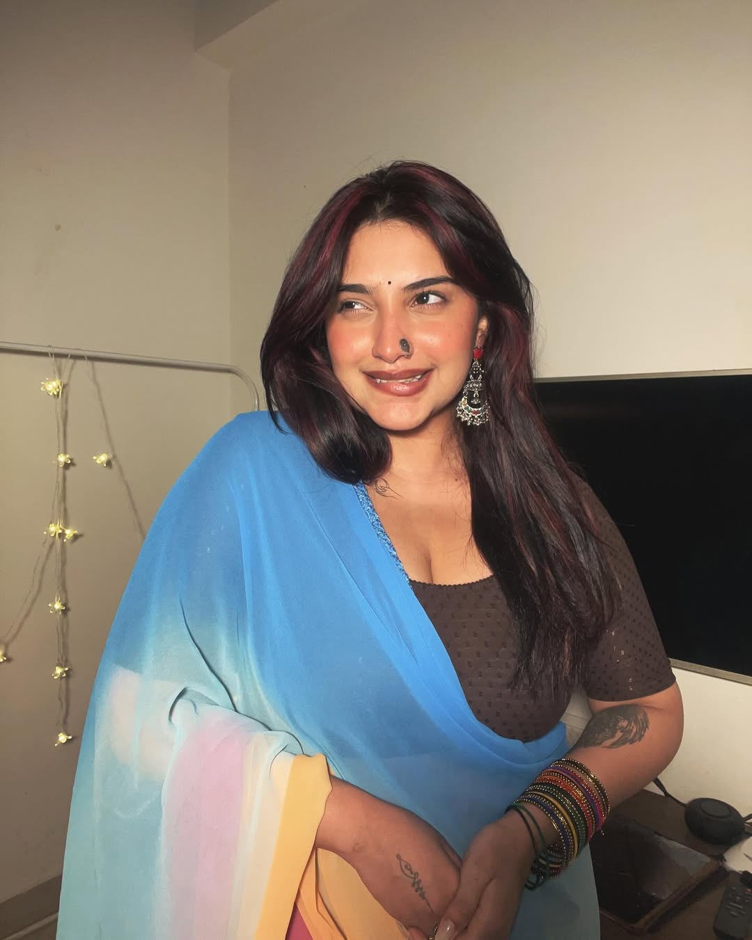 GdUmhVXWwAAnukI?format=jpg&name=large