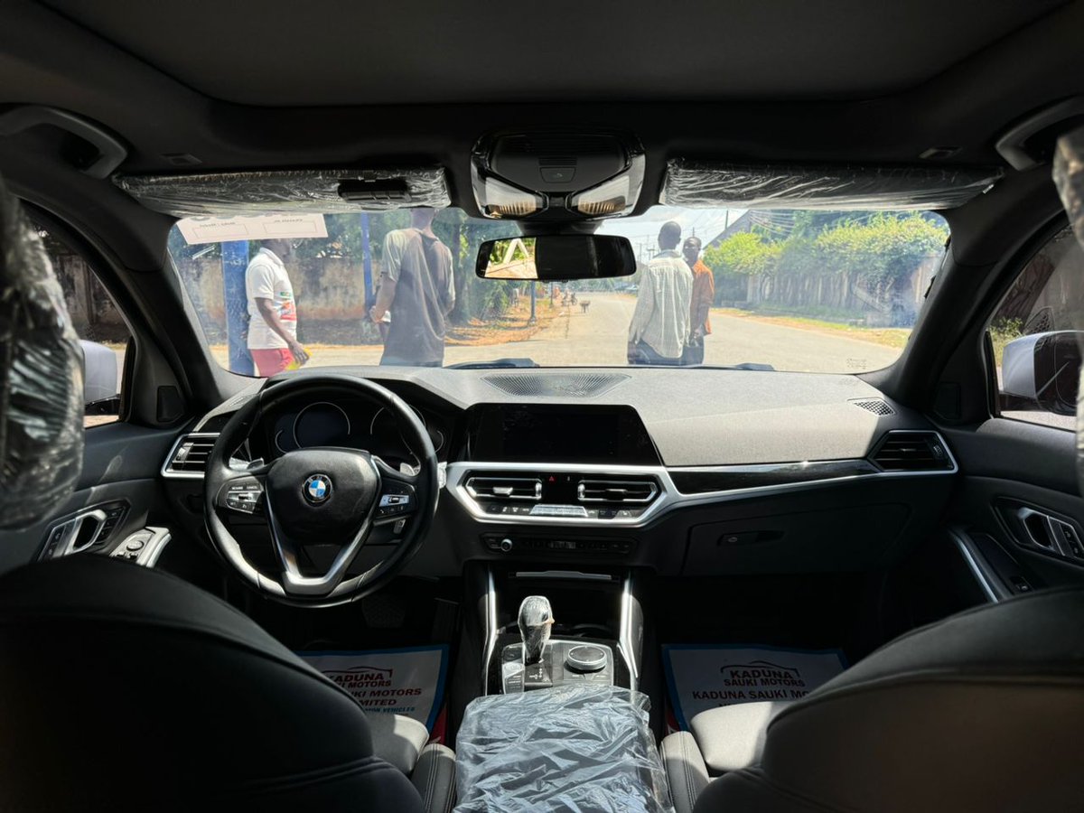 Auto_poacher's tweet image. DISTRESS SALE ‼️ 
Bimmer Deal&apos;s 
2019 BMW 330I G30
🏷️-33m
Delivery Nationwide ✅ 
#lagos
#Abuja #explorepage