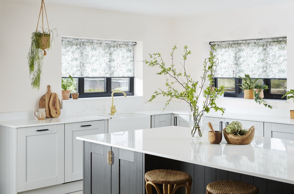 Direct_Blinds's tweet photo. Splash a dash of colour with colourful patterned Roller Blinds.
Roller Blinds are a simple and fashionable way to cover windows.
To book a free consultation, call 021 435 4959 or email sales@directblinds.ie
#rollerblinds #blinds https://t.co/ktDptWIEBG