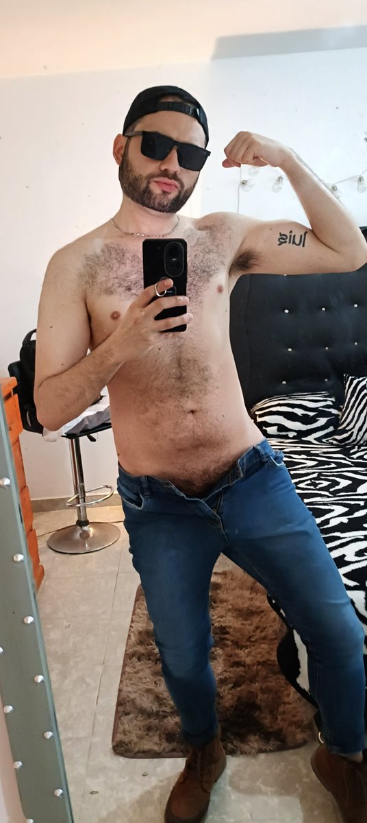 j_bl1991's tweet photo. 🔥💪 https://t.co/lOdlGtH4n3