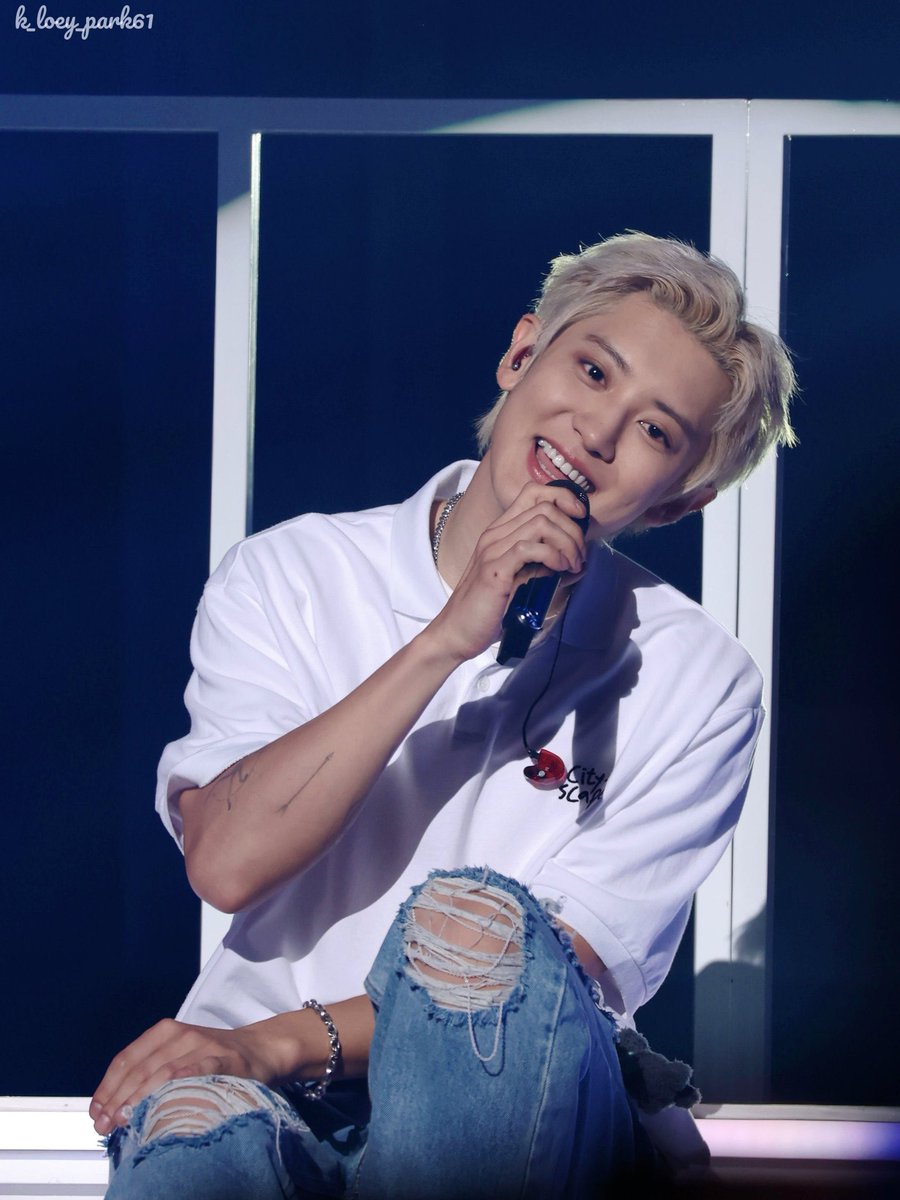 تویی که قشنگ‌ترین لبخند رو داری، Happy Birthday 🫠🫰🏼

32 CHERRYFULL YEARS WITH CHANYEOL
#OurCloverLoeyDay
#HappyChanyeolDay <a href="/weareoneEXO/">EXO</a>