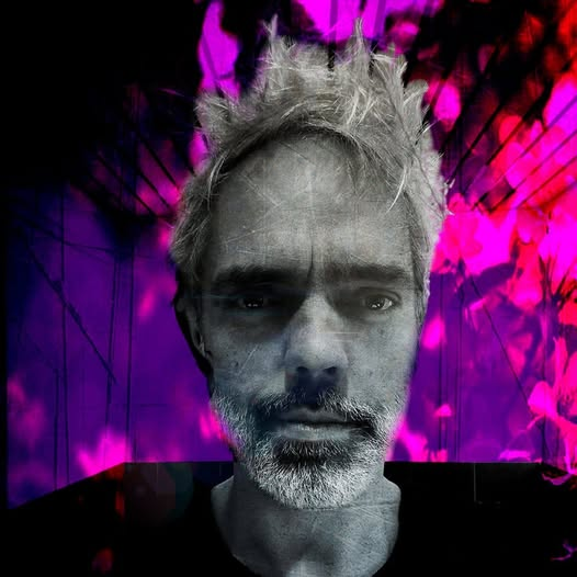 #DalePlay

El artista belga <a href="/ZenToyMusic/">ZenToy</a> lanzó Funky Club, un sencillo que define como electro pop house, el cual te hará mover el cuerpo.
Mira su video oficial cliqueando este link: youtube.com/watch?v=R4Sive…