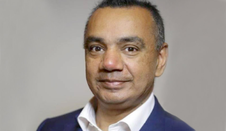 Imperial NHS 💙 (@imperialnhs) on Twitter photo Congratulations to Professor <a href="/SuksMinhas/">Suks Minhas</a> who has been awarded the prestigious St Peters Medal by the <a href="/BSoT_UK/">BSoT</a>. 🎉
The St Peters medal is awarded to a urologist in the British Isles who has made a notable contribution to the advancement of urology.
<a href="/imperialurology/">Imperial Urology</a>
1/2 Congratulations to Professor <a href="/SuksMinhas/">Suks Minhas</a> who has been awarded the prestigious St Peters Medal by the <a href="/BSoT_UK/">BSoT</a>. 🎉
The St Peters medal is awarded to a urologist in the British Isles who has made a notable contribution to the advancement of urology.
<a href="/imperialurology/">Imperial Urology</a>
1/2