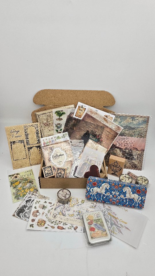 CoraCreaCrafts tweet media
