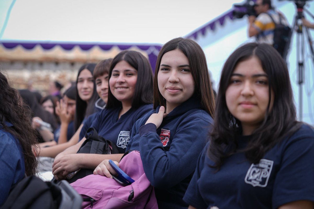 Seremi <a href="/MinagriValpo/">Seremi de Agricultura Valparaíso</a> Sergio Salvador, y contrapartes de los servicios del agro participaron en el Día Internacional de la Eliminación de la Violencia contra la Mujer, presidido por Ministra <a href="/MinMujeryEG/">Ministerio de la Mujer y la Equidad de Género</a>  quien dio inicio a la Campaña "Si es violencia, no lo hagas viral".👏