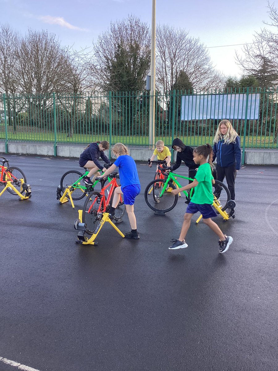 Year 4 had so much fun taking part in the team triathlon. Thank you so much <a href="/Trikidz1/">Trikidz</a>